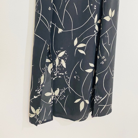 Vintage | Black Floral Maxi Dress - Picture 4 of 4